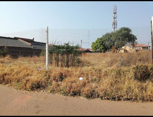 LAND FOR SALE IN ZAKARIYYA PARK